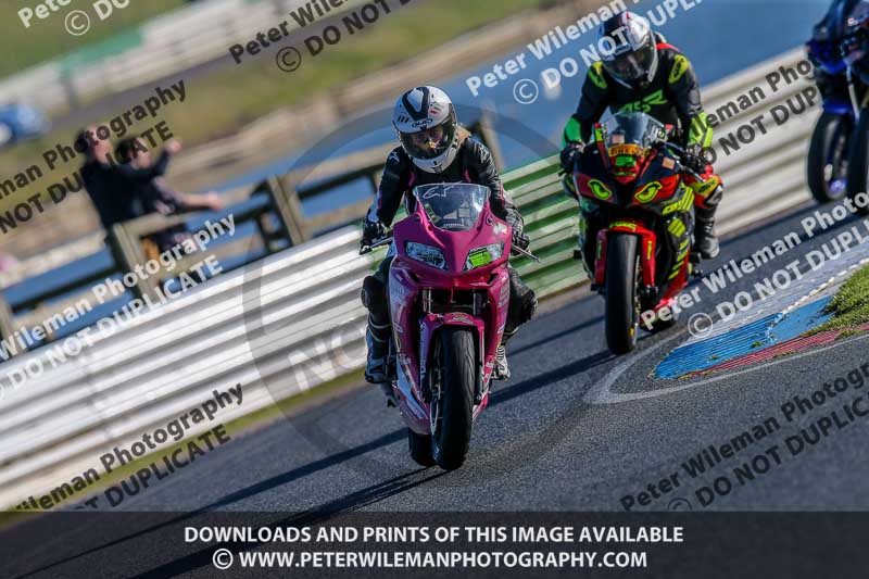 PJM Wedding Photography;enduro digital images;event digital images;eventdigitalimages;mallory park;mallory park photographs;mallory park trackday;mallory park trackday photographs;no limits trackdays;peter wileman photography;racing digital images;trackday digital images;trackday photos